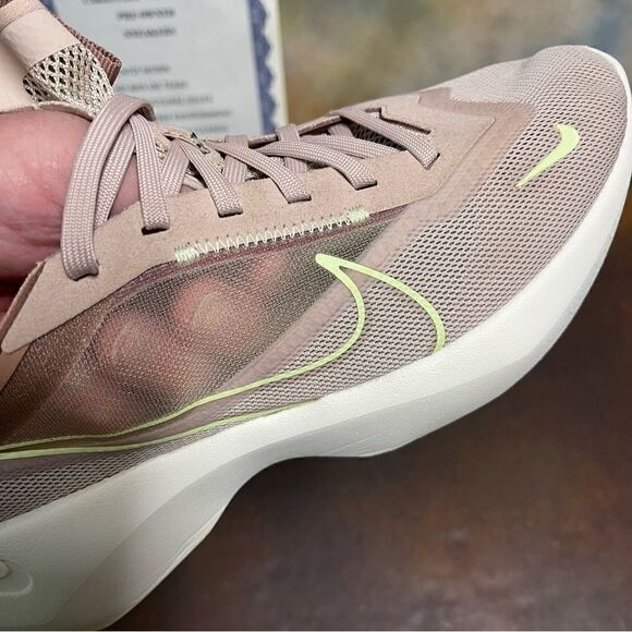 Nike Vista Lite C10905-200 Women's Running Shoes Size 10.5M - Picture 3 of 16